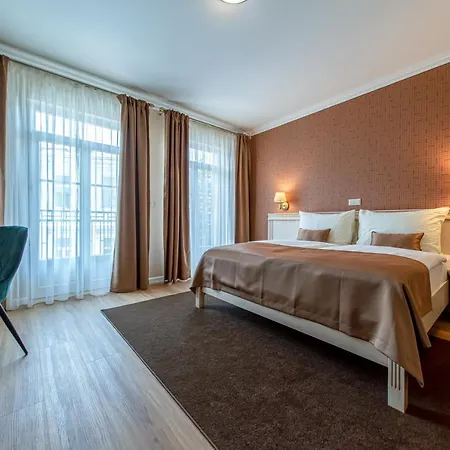 فندق Wellness Pivovar Monopol تبليتسه