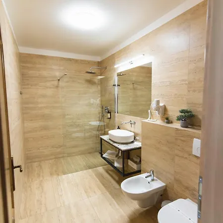 فندق Wellness Pivovar Monopol