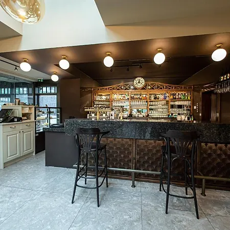 فندق Wellness Pivovar Monopol 4*