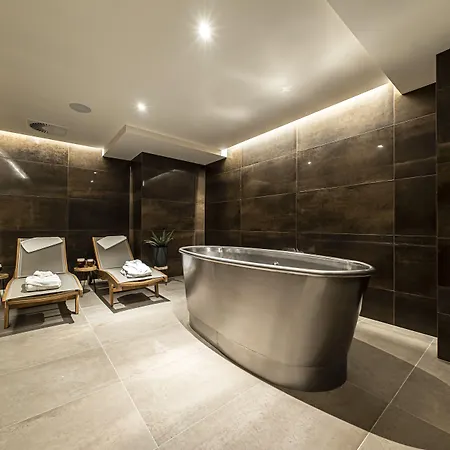 Wellness Pivovar Monopol Hotel 4*