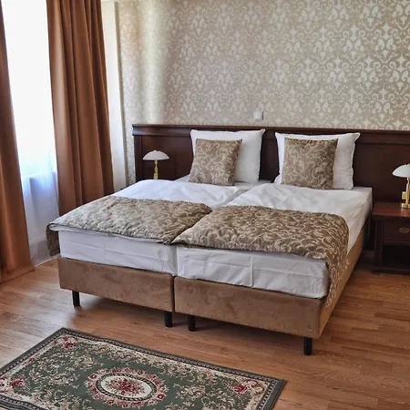 فندق Wellness Pivovar Monopol