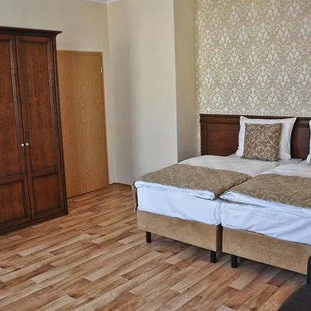 فندق Wellness Pivovar Monopol